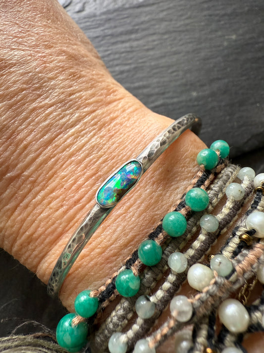 Dainty Skinny Bangle