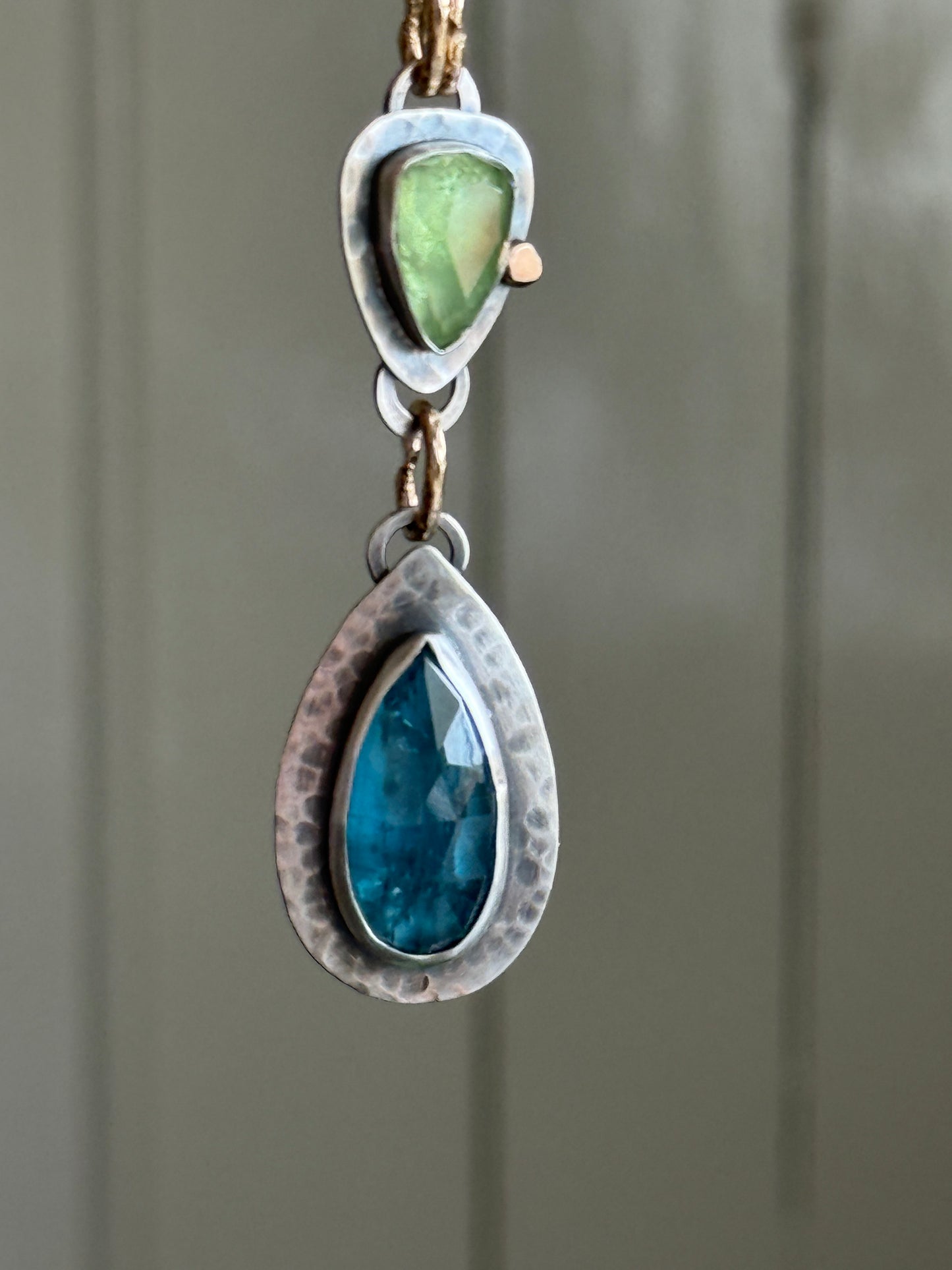 Kyanite and Peridot Pendant Necklace