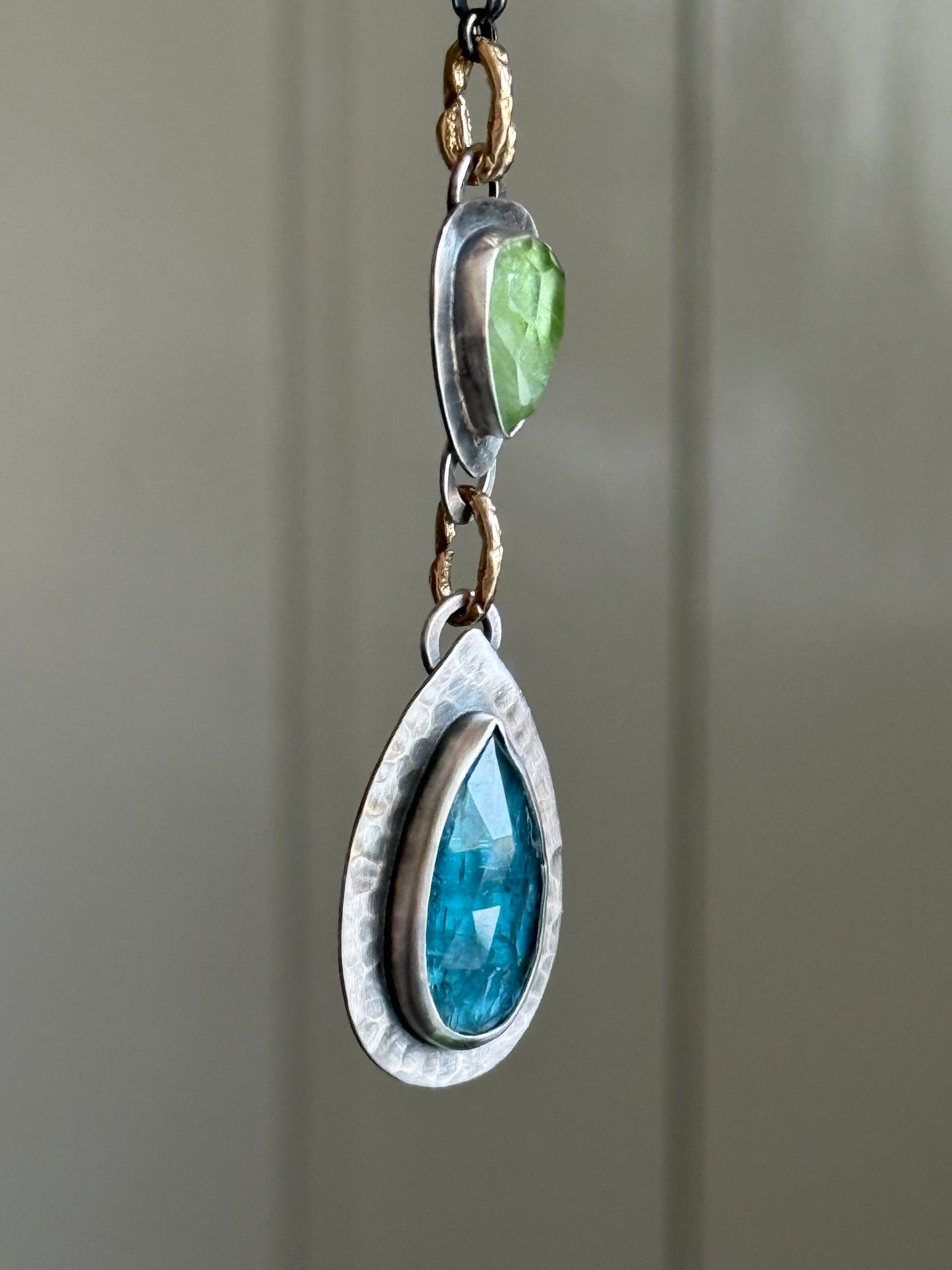 Kyanite and Peridot Pendant Necklace
