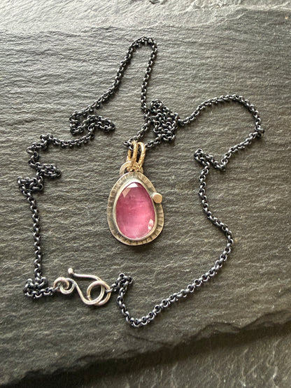 Thai Pink Sapphire Pendant