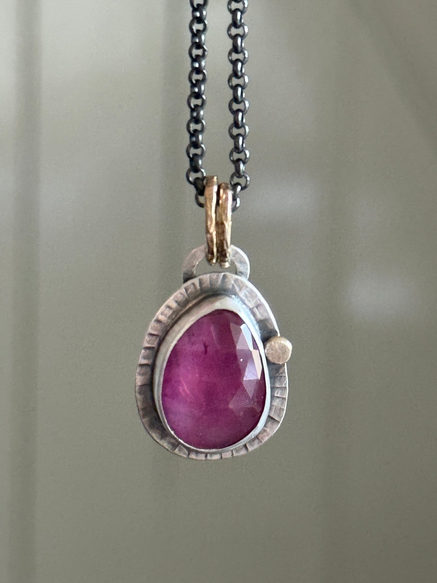 Thai Pink Sapphire Pendant