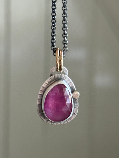 Thai Pink Sapphire Pendant