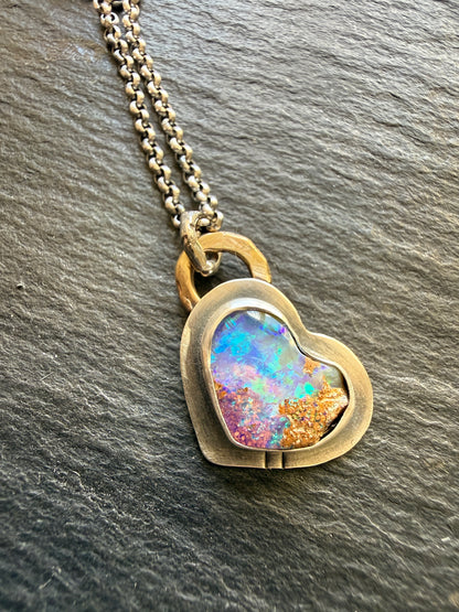 Dainty Hear Opal