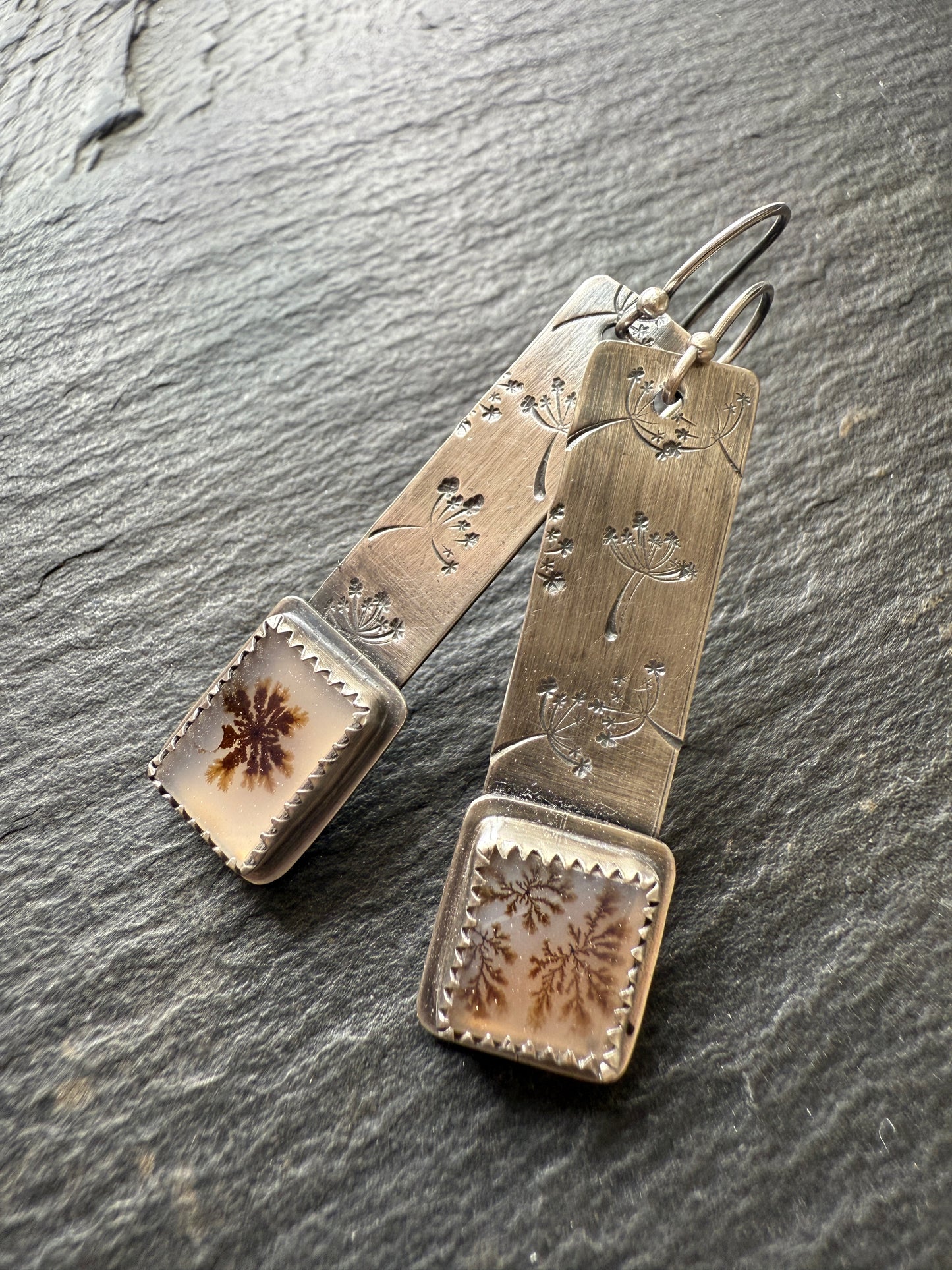 Flower Dentric Agate Earrings