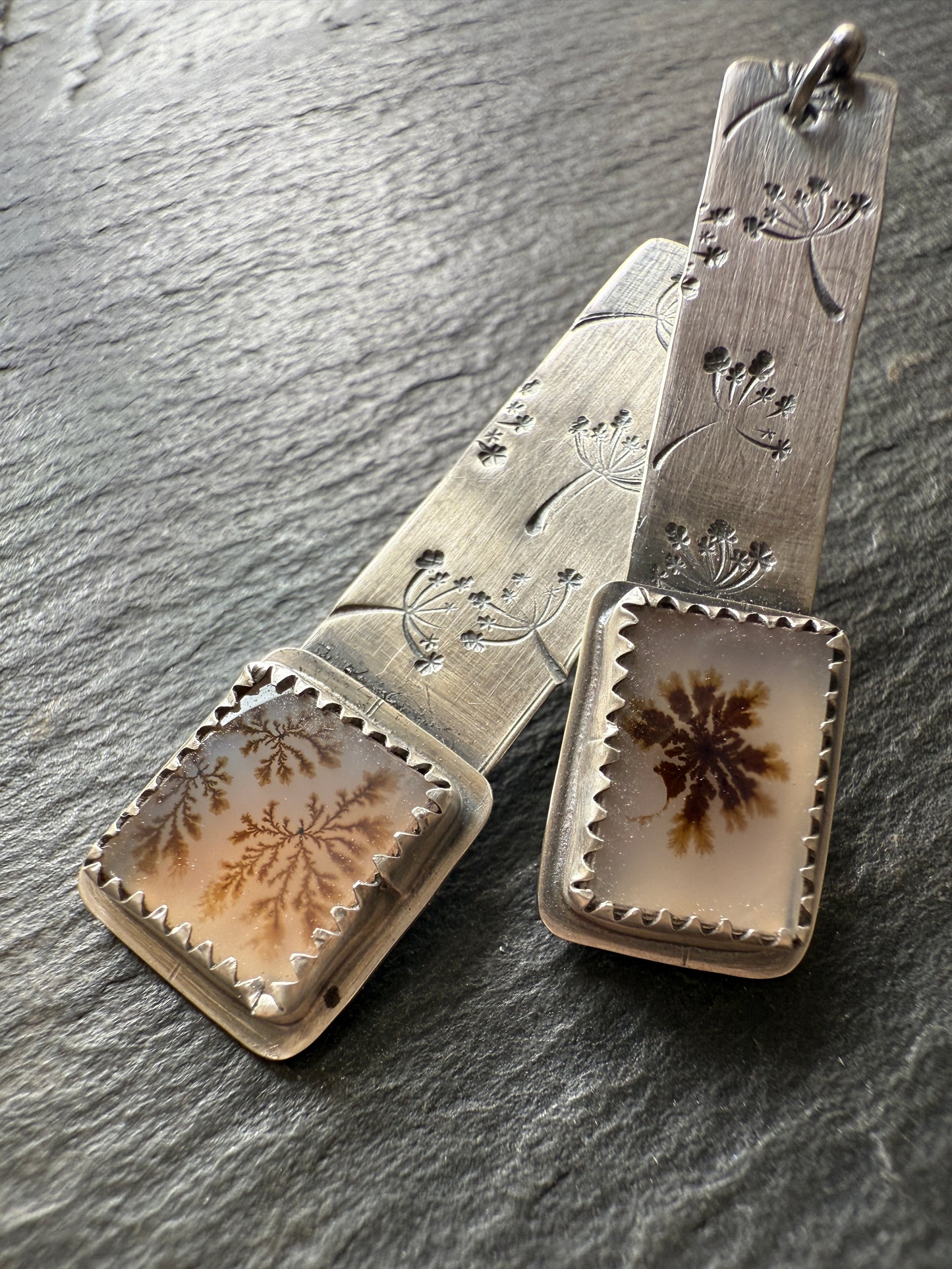 Flower Dentric Agate Earrings