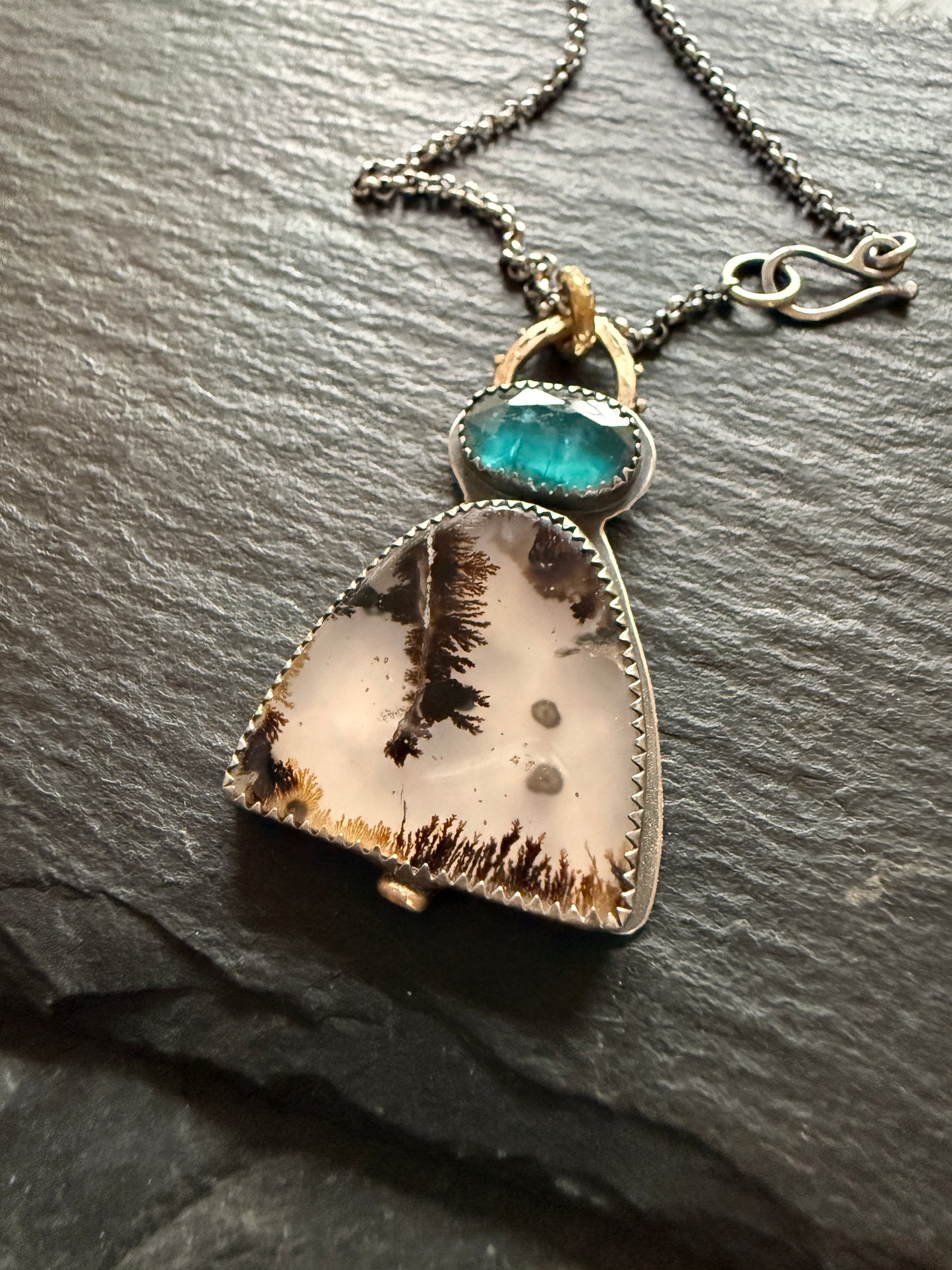 Dentritic Agate and Kyanite Necklace