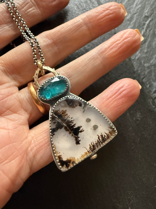 Dentritic Agate and Kyanite Necklace