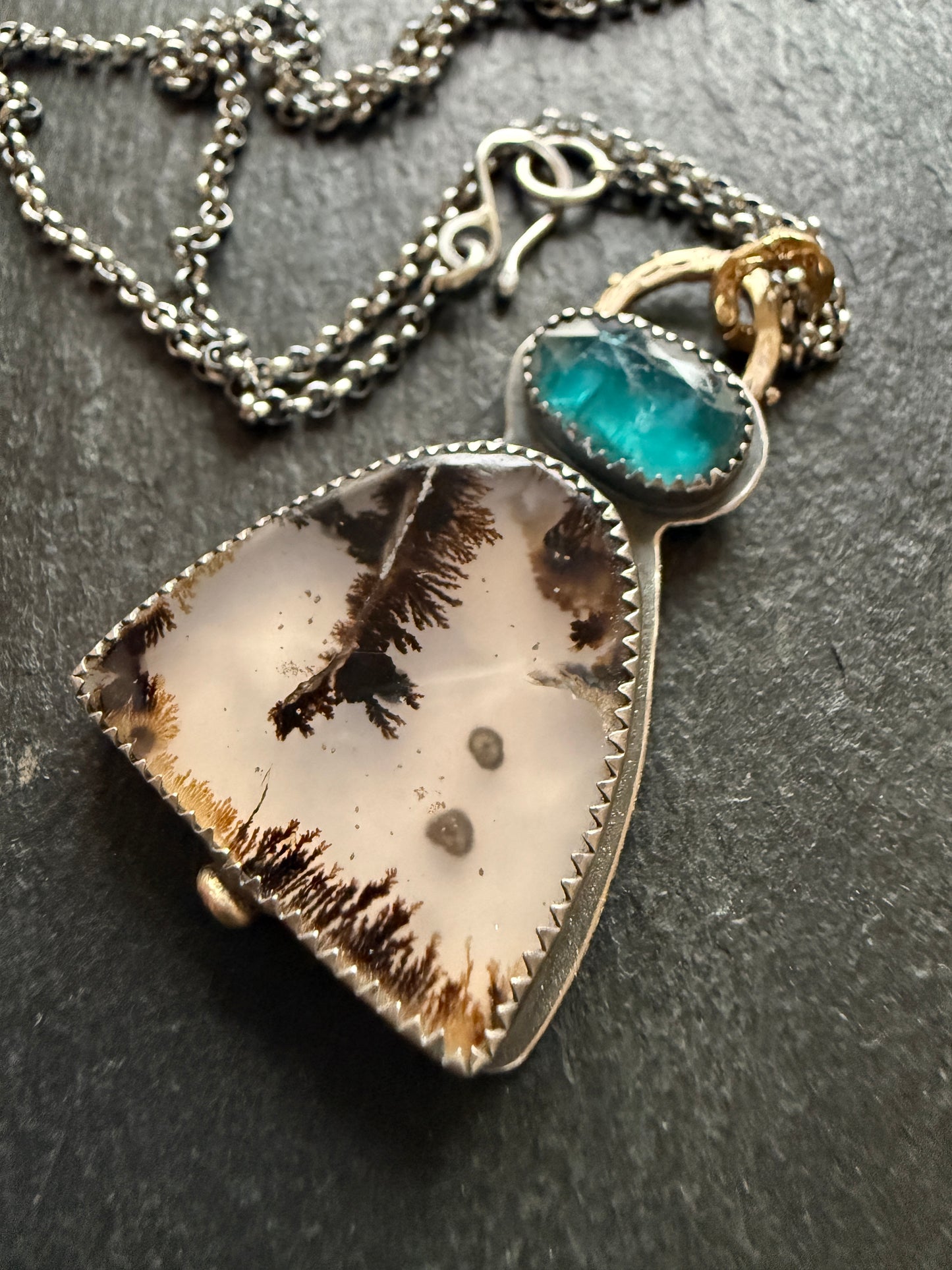 Dentritic Agate and Kyanite Necklace