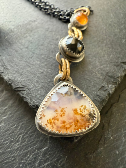 Dentritic agate long necklace