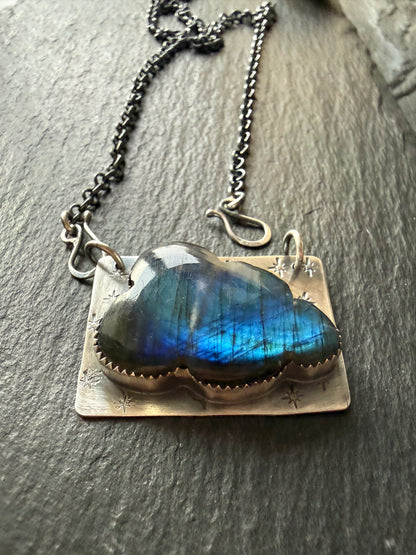 Moody Blue Labradorite Cloud
