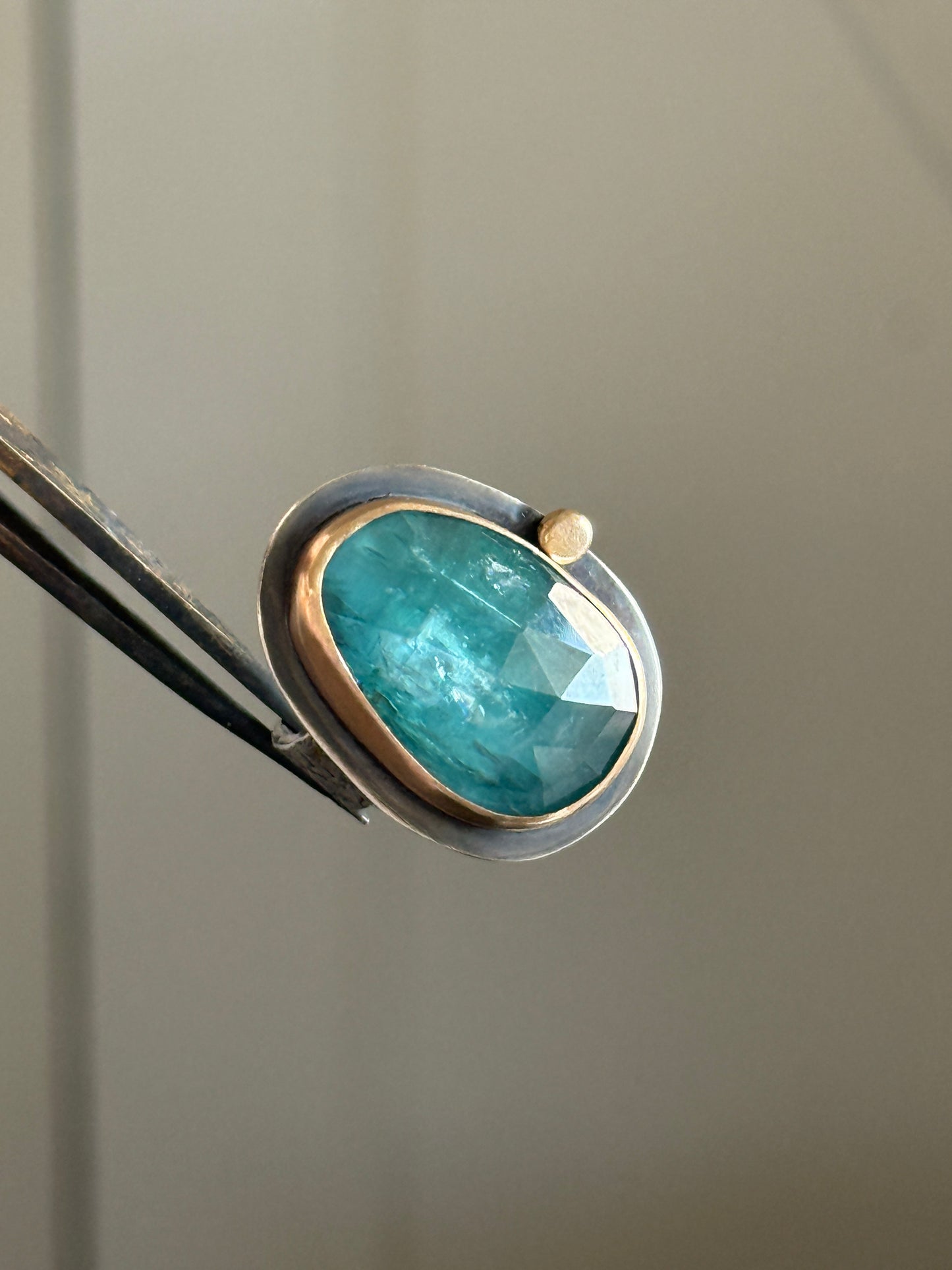 Teal Kyanite Stone Ring US 7 / UK N1/2