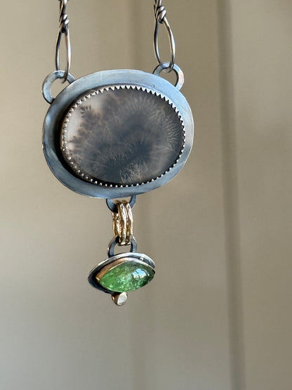 Dentritic Agate & Tsavorite Garnet Necklace