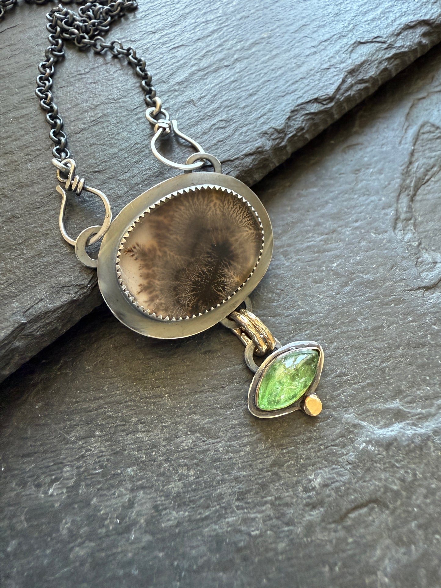 Dentritic Agate & Tsavorite Garnet Necklace