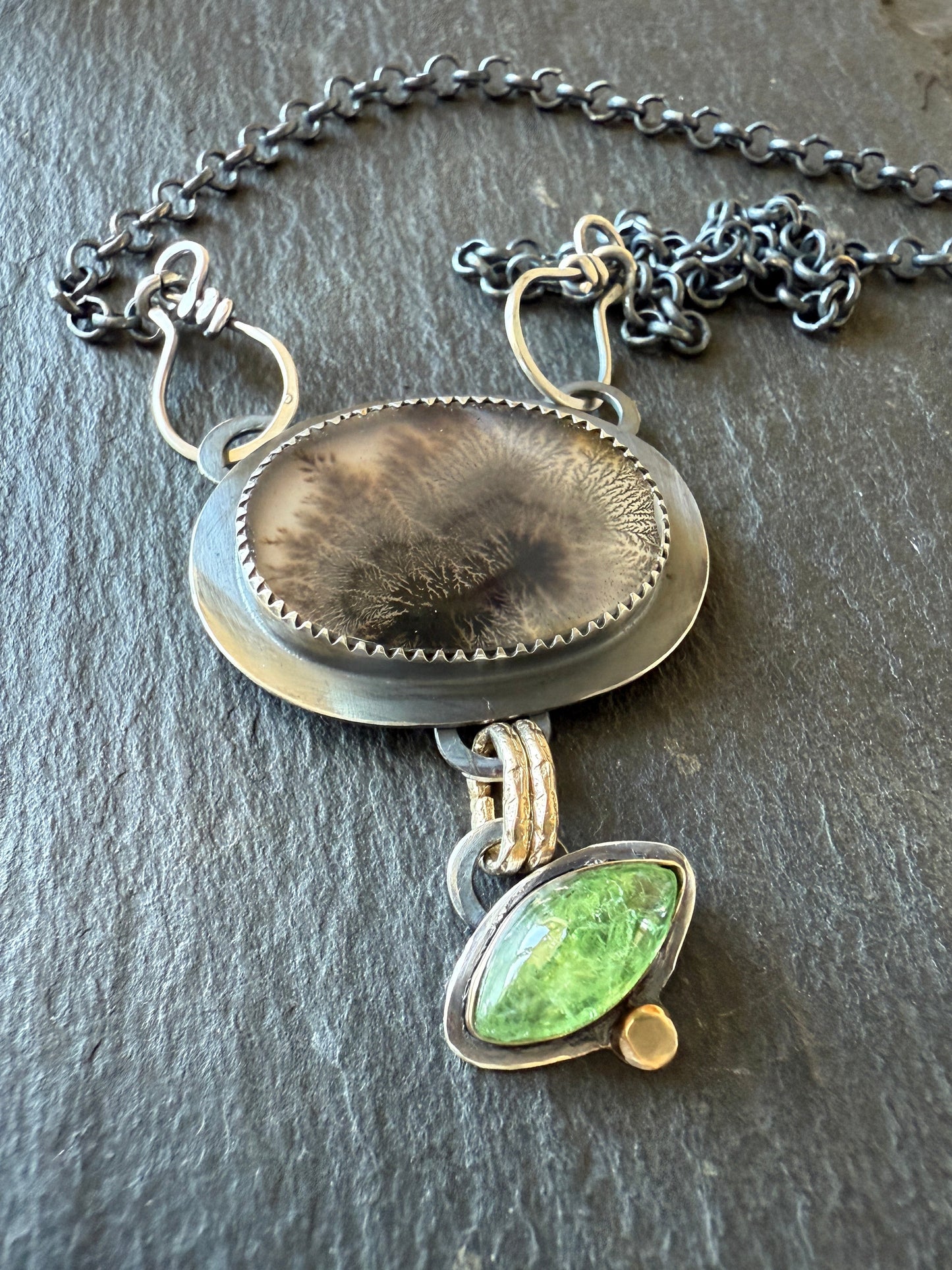 Dentritic Agate & Tsavorite Garnet Necklace