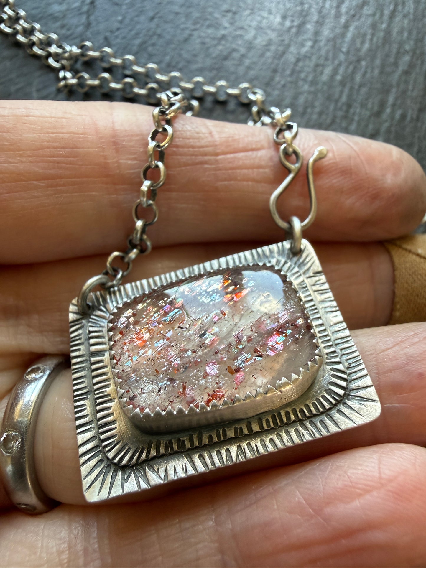 Confetti Sunstone Necklace