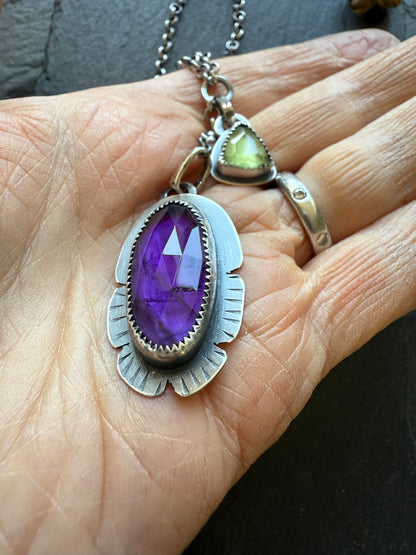 Amethyst and Peridot Y Lariat Necklace