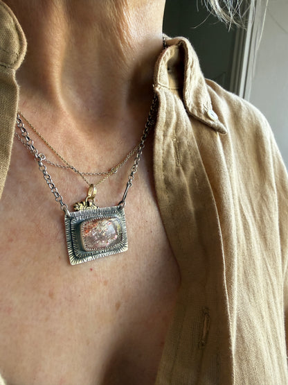 Confetti Sunstone Necklace