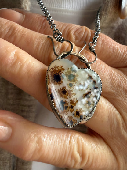 Flower Agate Necklace