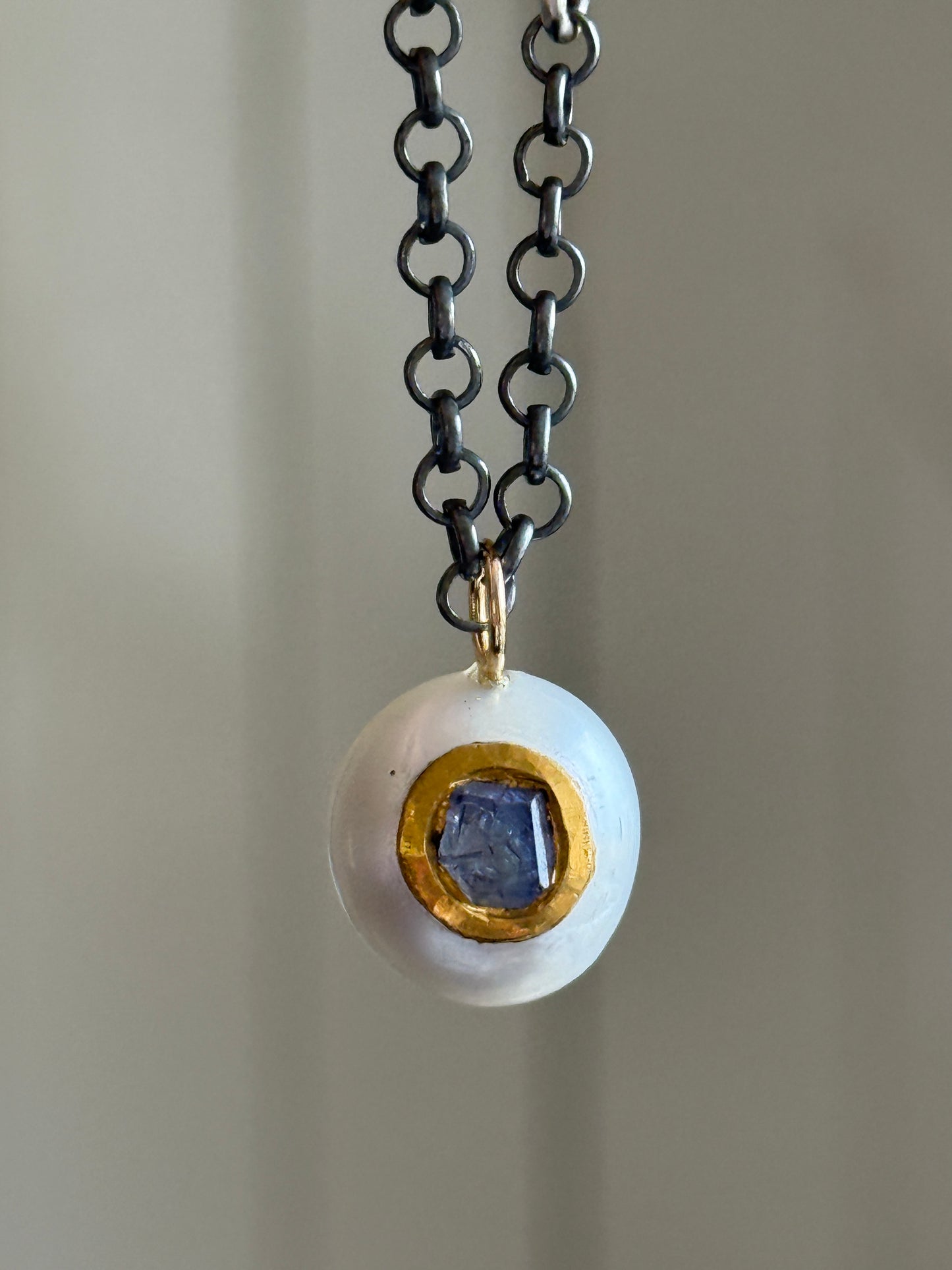 Freshwater Pearl & Tanzanite Pendant