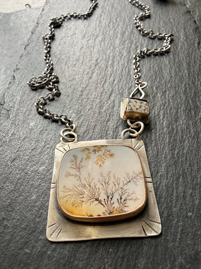 Scenic Dentric Agate with a Wrasse Snakeskin Stone