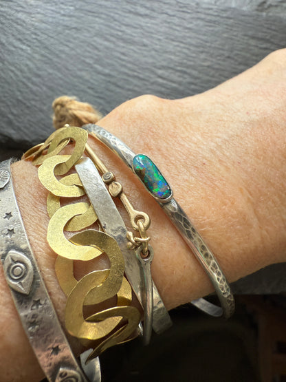 Dainty Skinny Bangle