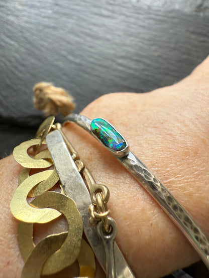 Dainty Skinny Bangle