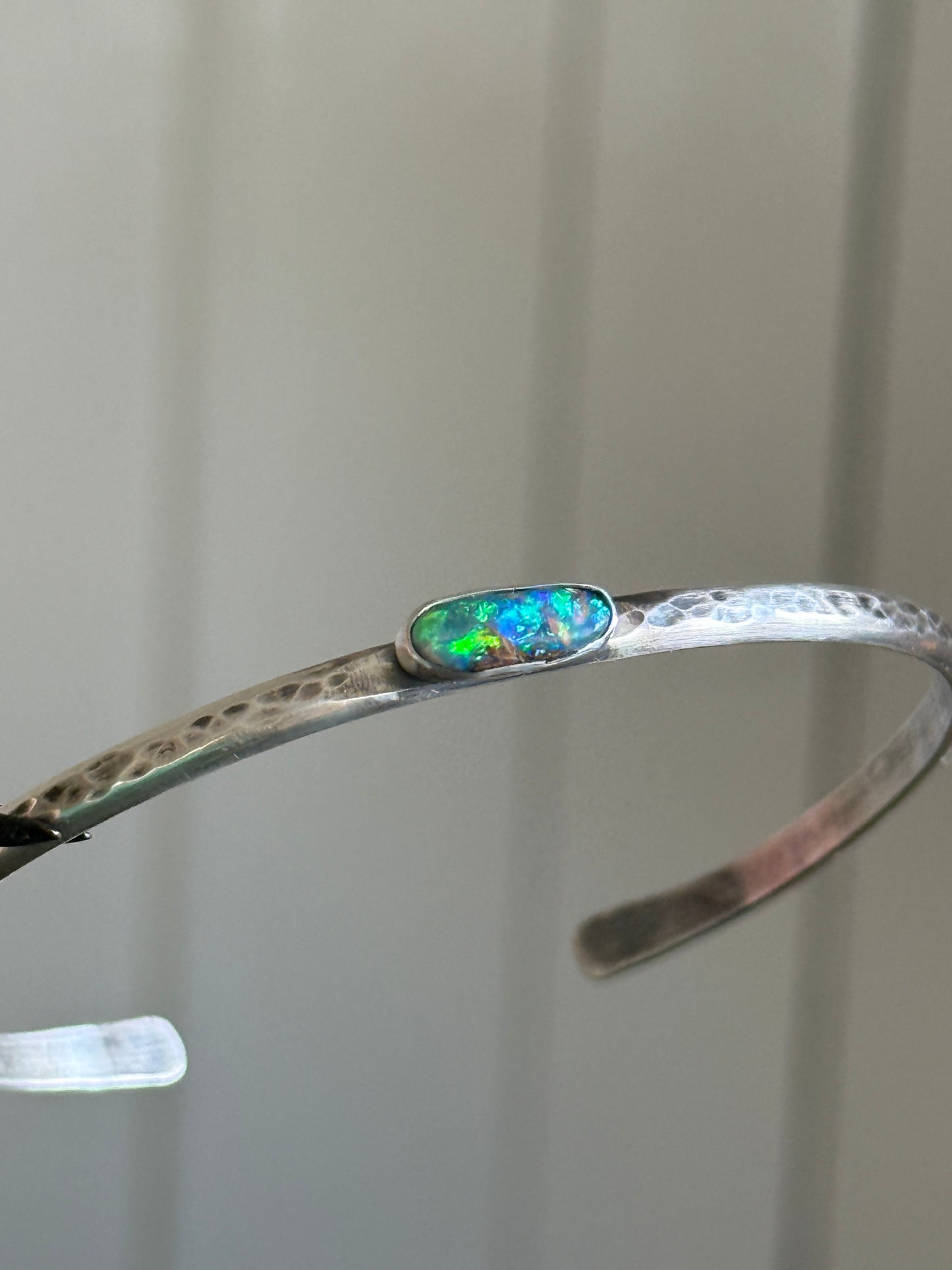 Dainty Skinny Bangle