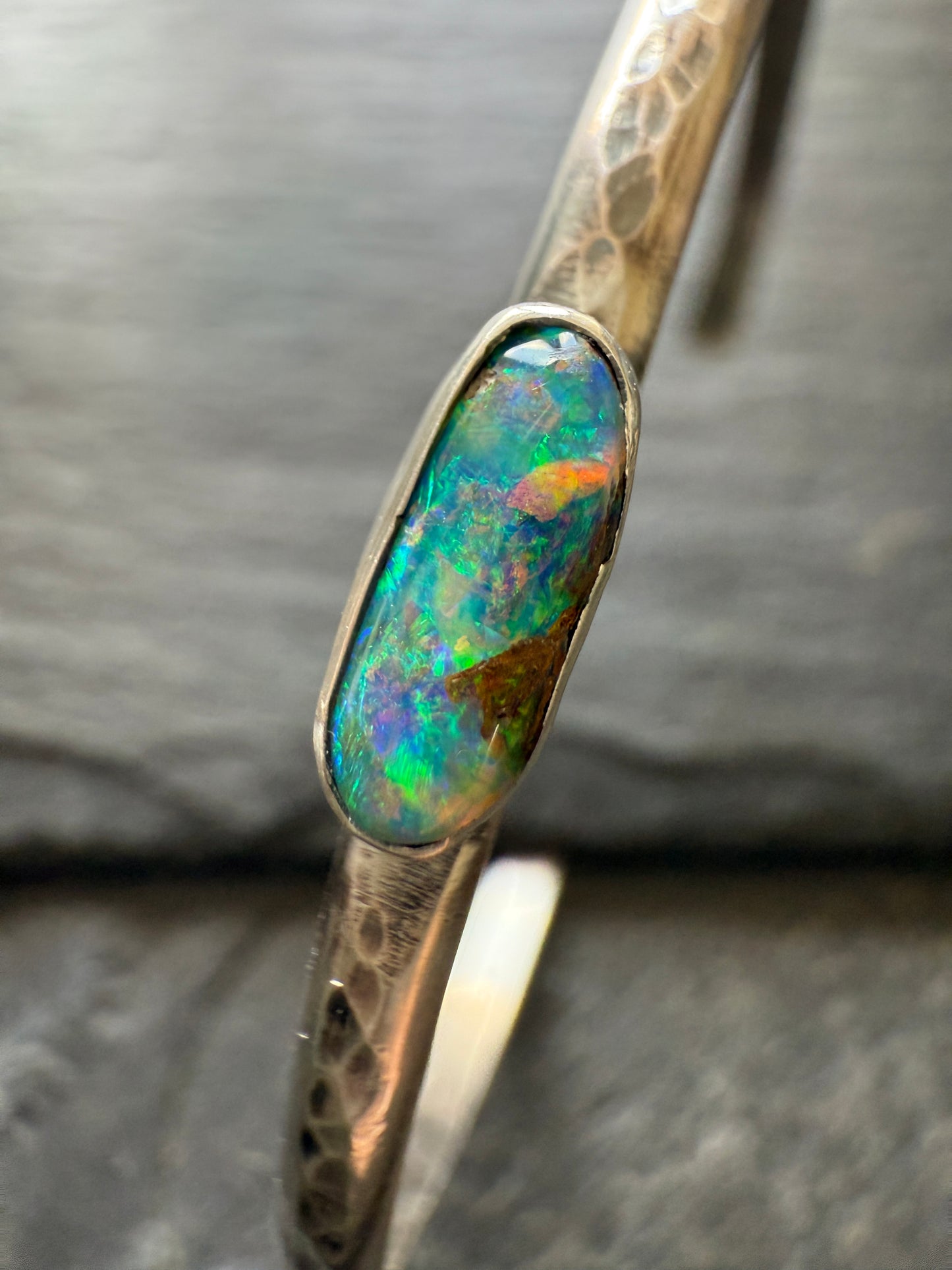 Dainty Skinny Bangle