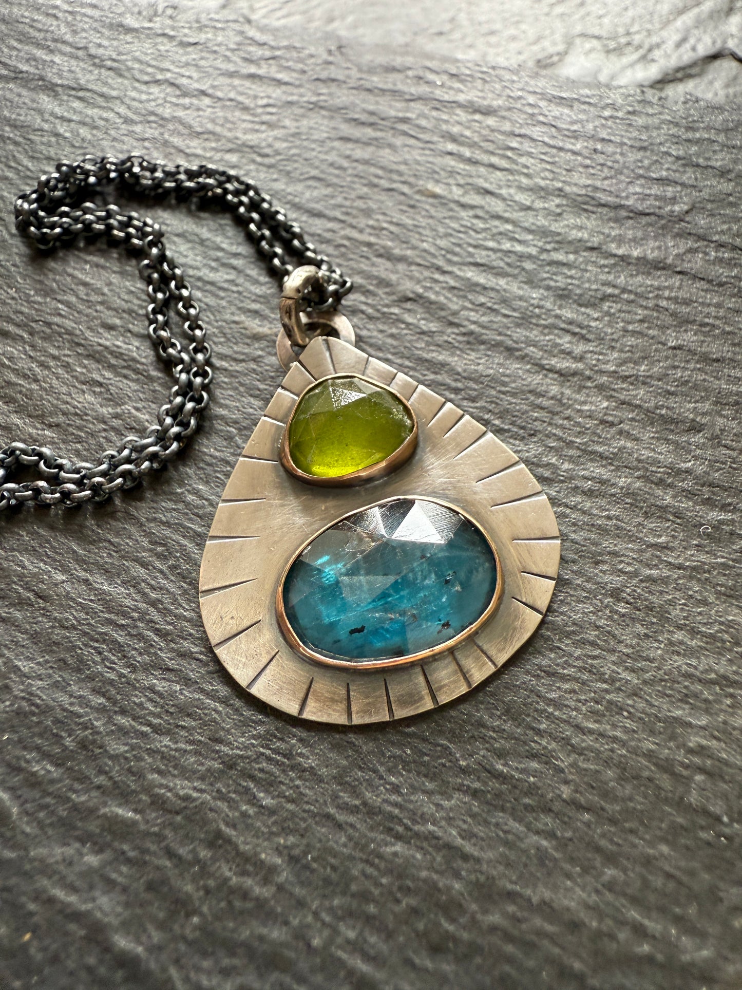 Kyanite and vesuvianite pendant