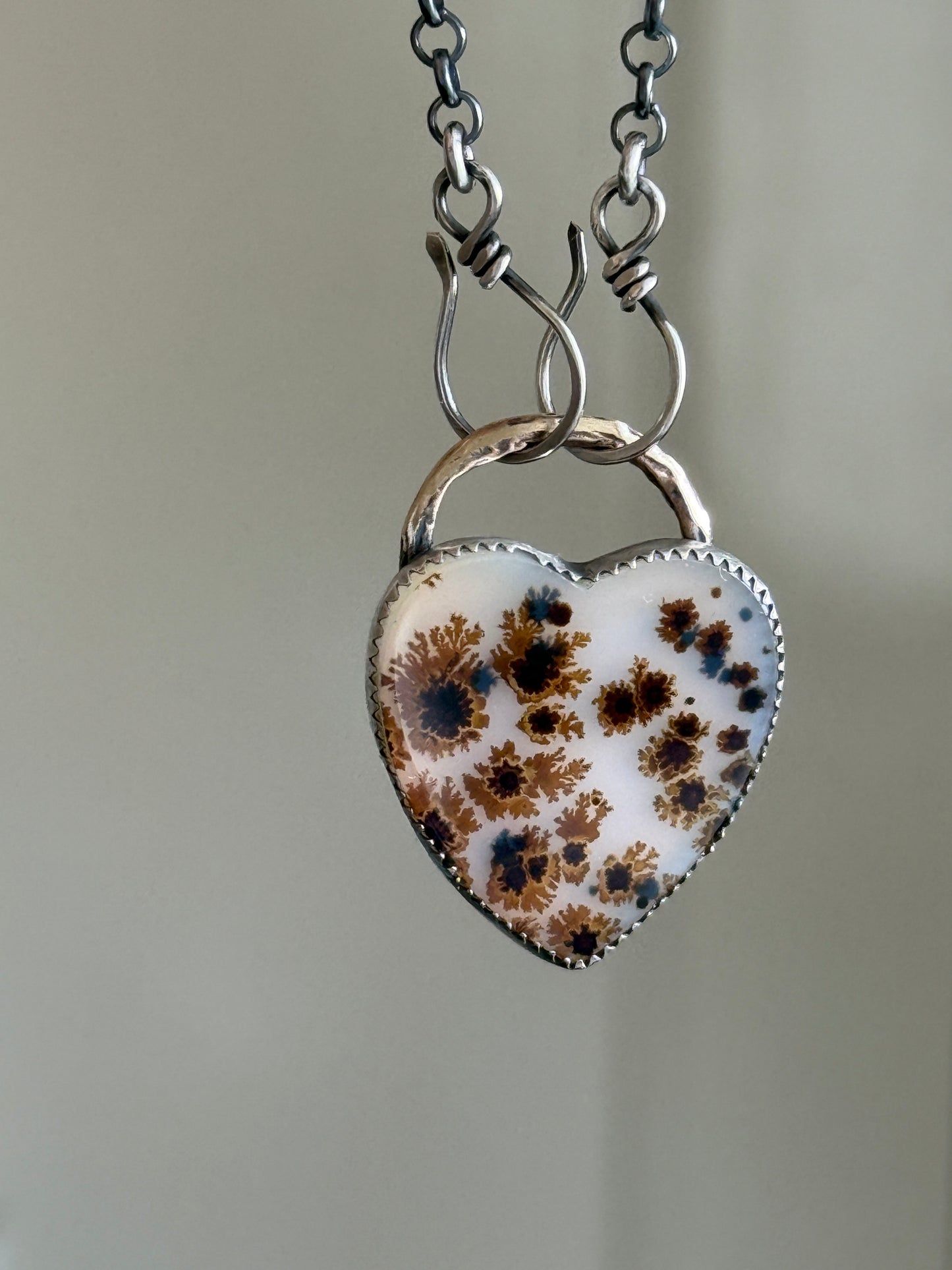 Flower Agate Necklace