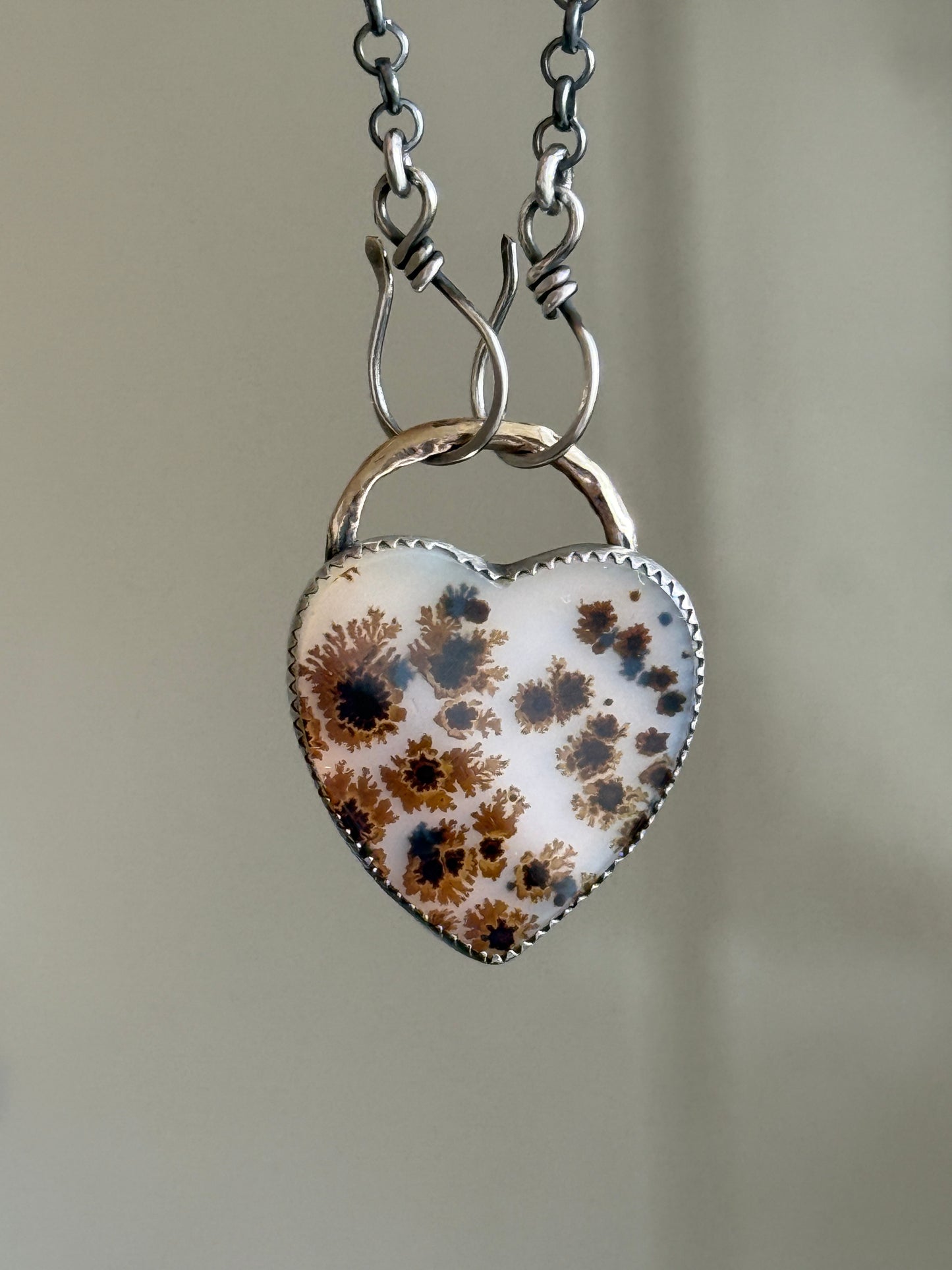 Flower Agate Necklace