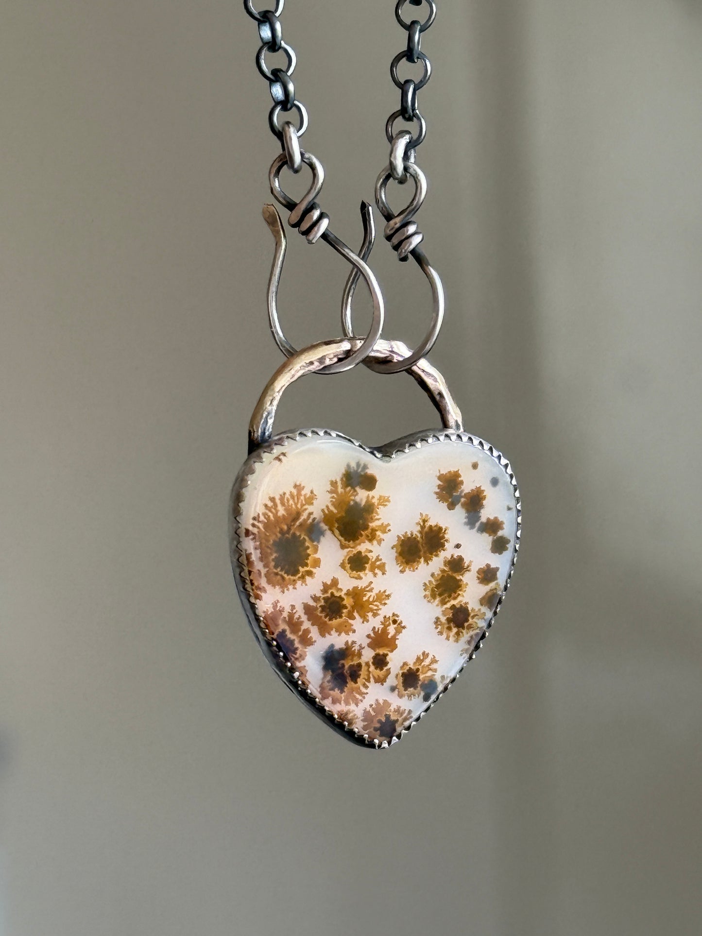 Flower Agate Necklace